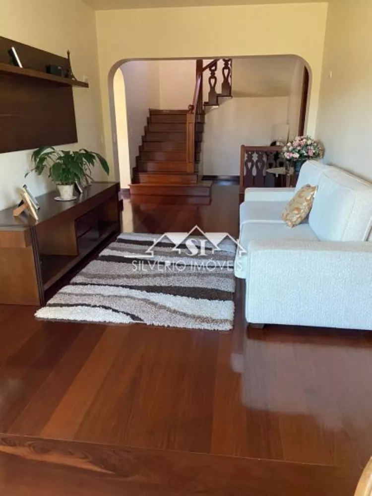 Casa, 5 quartos, 210 m² - Foto 32
