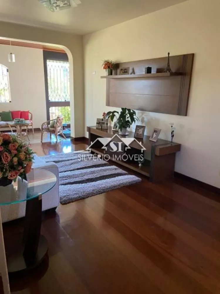 Casa, 5 quartos, 210 m² - Foto 31
