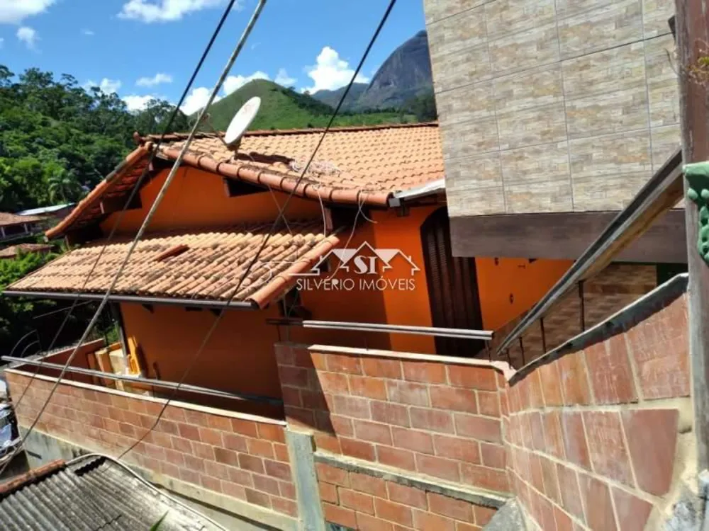 Casa, 5 quartos, 150 m² - Foto 1