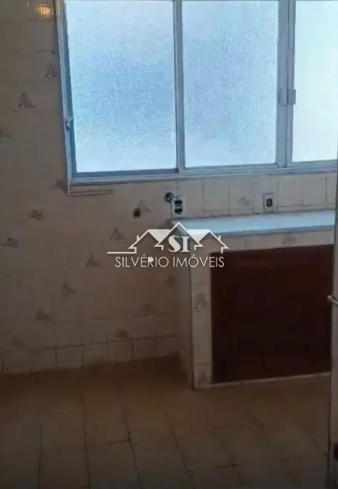 Apartamento, 3 quartos, 100 m² - Foto 2