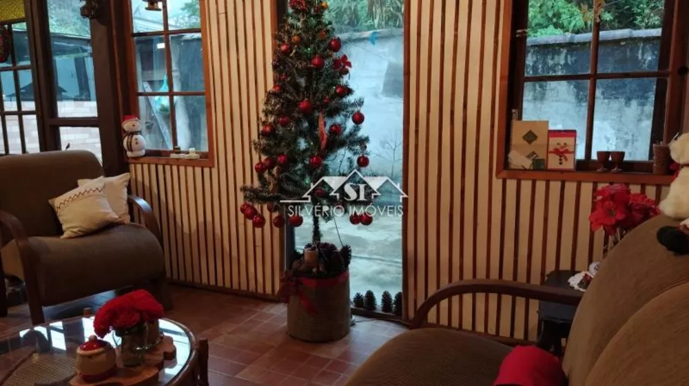 Casa, 6 quartos, 250 m² - Foto 18