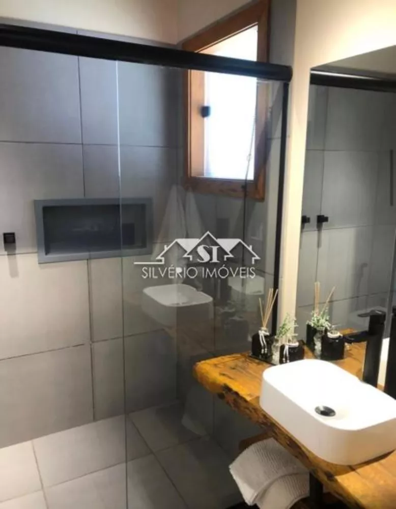 Casa, 4 quartos, 250 m² - Foto 16