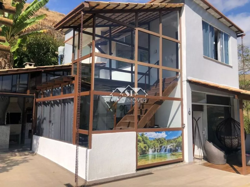 Casa, 4 quartos, 250 m² - Foto 1