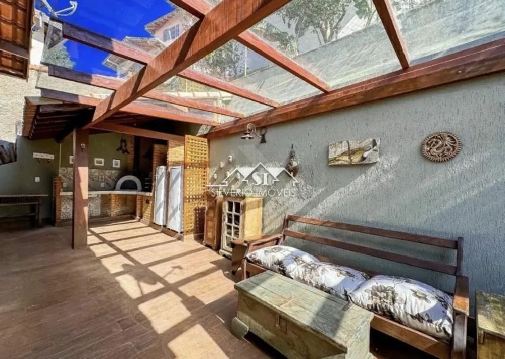 Casa, 3 quartos, 214 m² - Foto 2