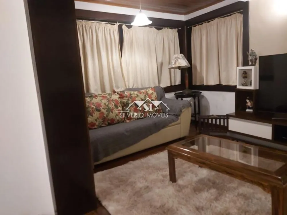 Casa, 3 quartos, 200 m² - Foto 1