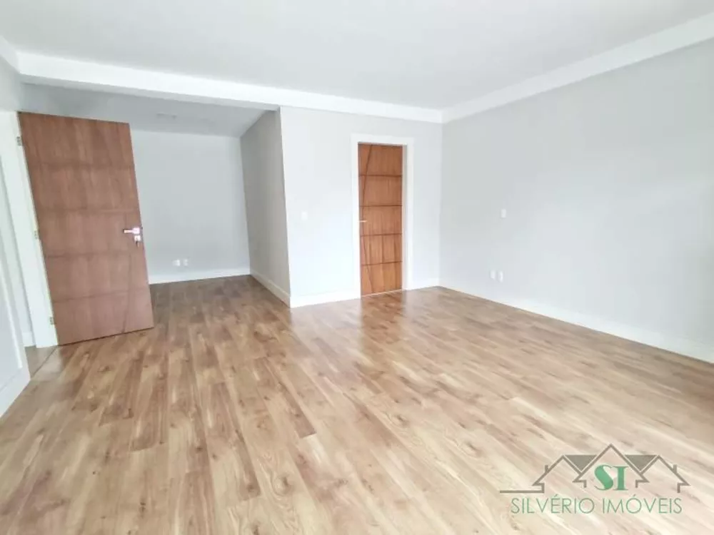 Casa, 4 quartos, 600 m² - Foto 23
