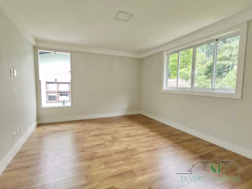 Casa, 4 quartos, 600 m² - Foto 24