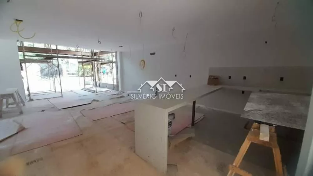 Casa, 4 quartos, 270 m² - Foto 22