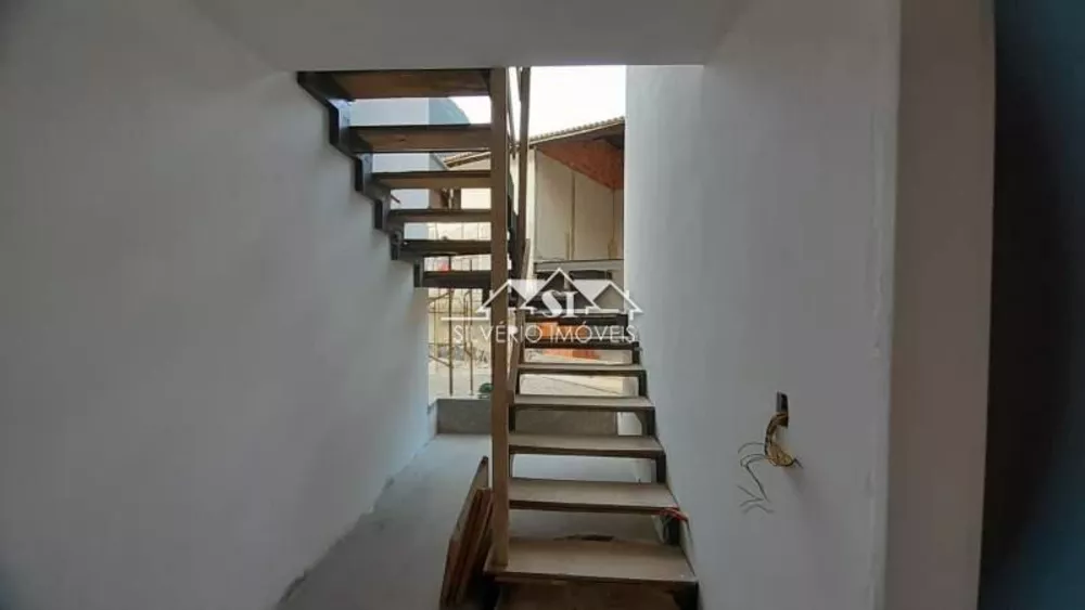 Casa, 4 quartos, 270 m² - Foto 1