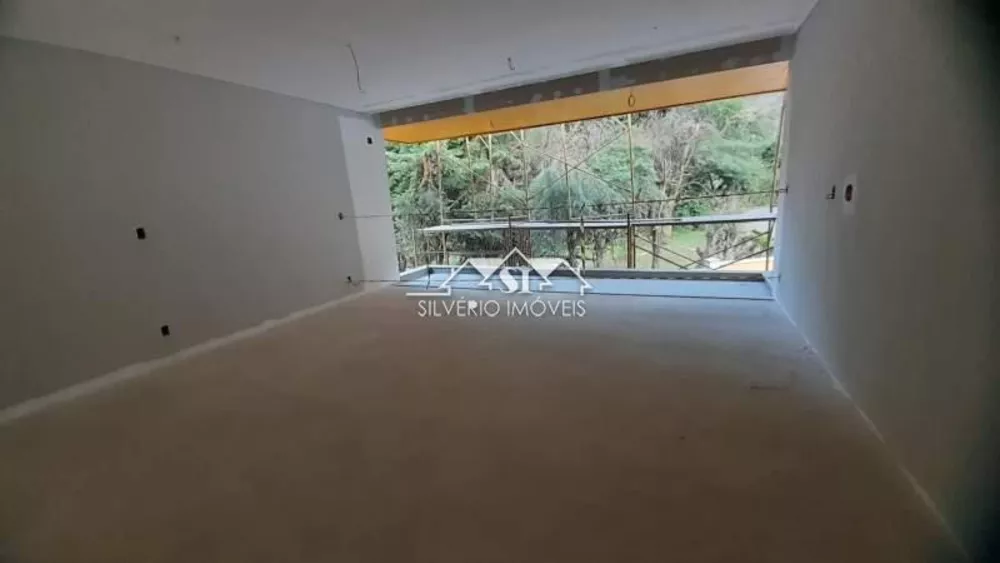 Casa, 4 quartos, 270 m² - Foto 31