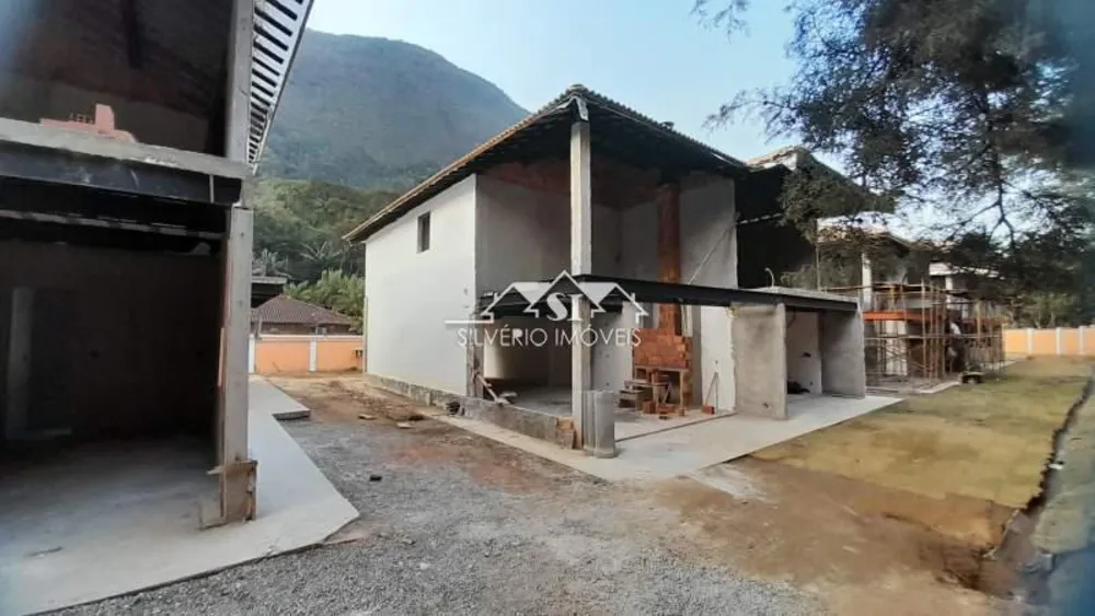 Casa, 4 quartos, 270 m² - Foto 33