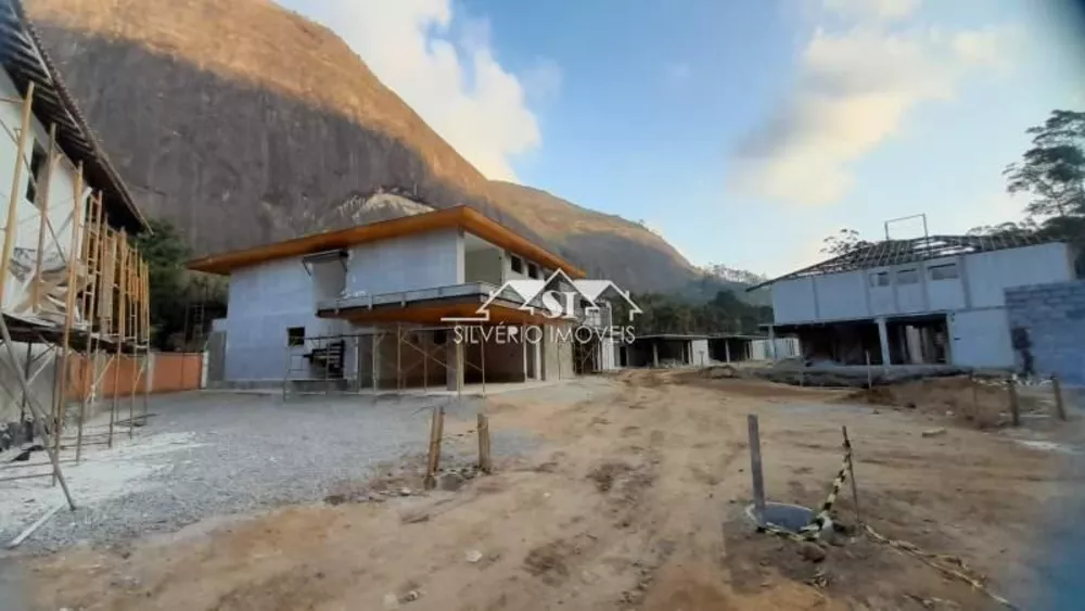 Casa, 4 quartos, 270 m² - Foto 4