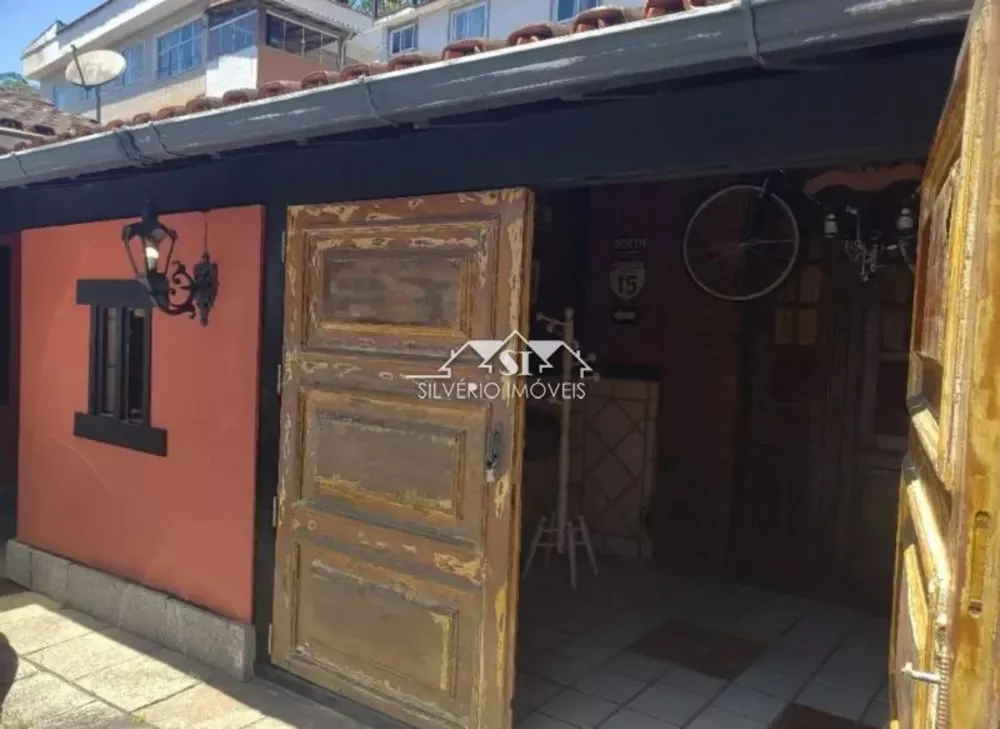 Casa, 3 quartos, 245 m² - Foto 10