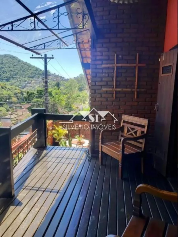 Casa, 3 quartos, 245 m² - Foto 6