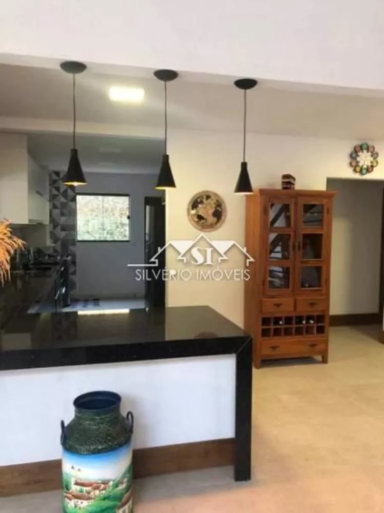 Casa, 4 quartos, 300 m² - Foto 2