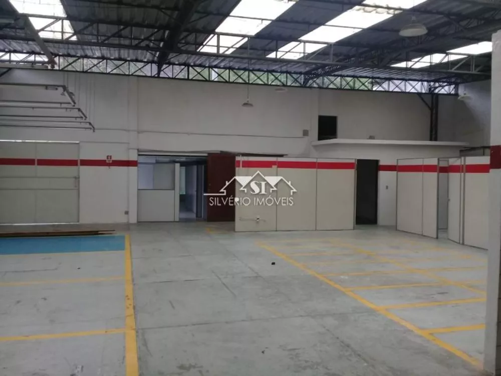 Loja-Salão, 670 m² - Foto 1