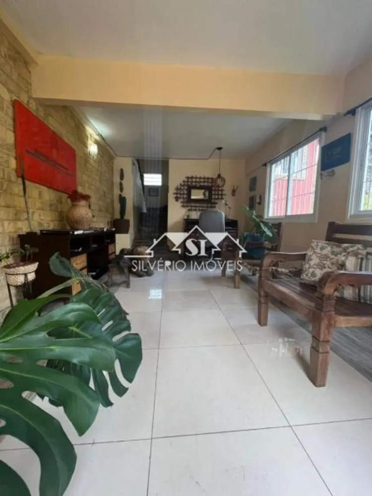 Casa, 3 quartos, 206 m² - Foto 3