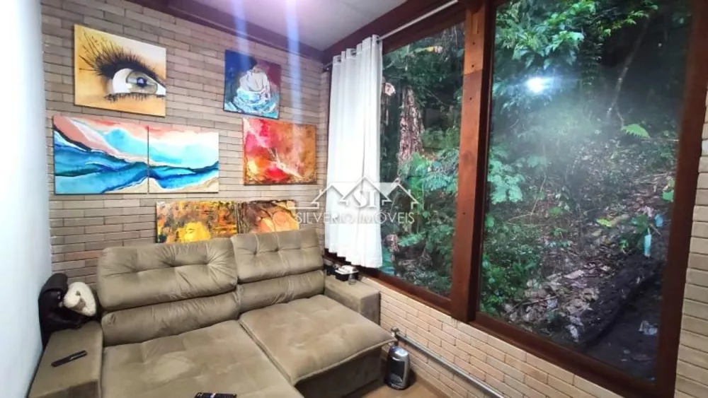 Casa, 6 quartos, 230 m² - Foto 2