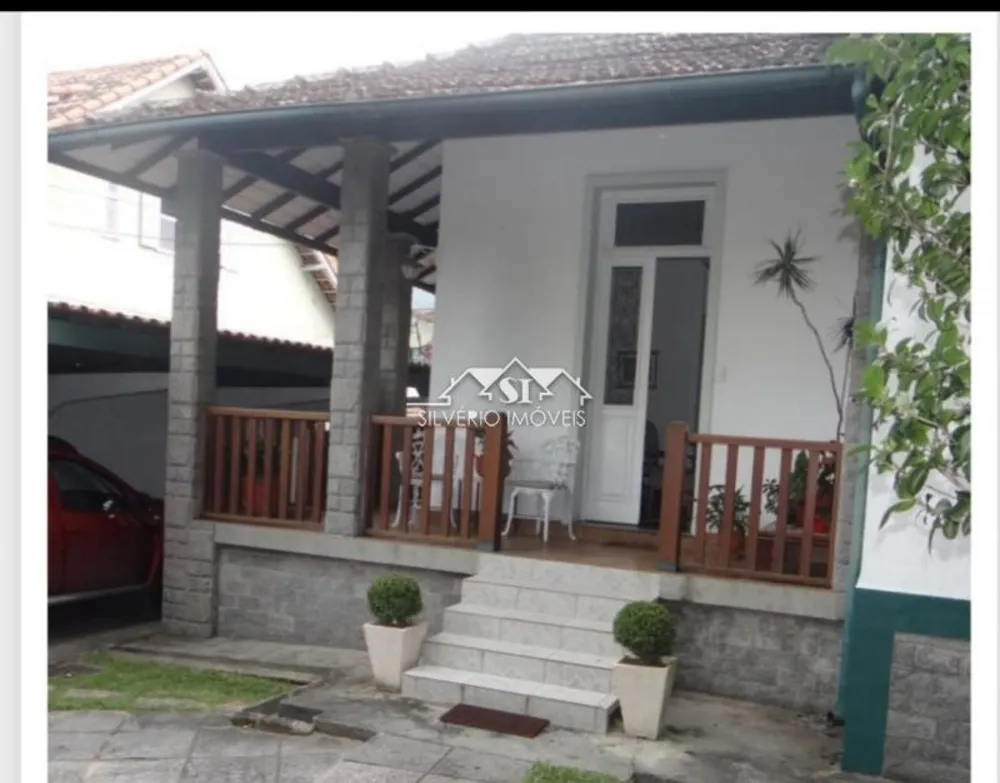 Casa, 3 quartos, 250 m² - Foto 1
