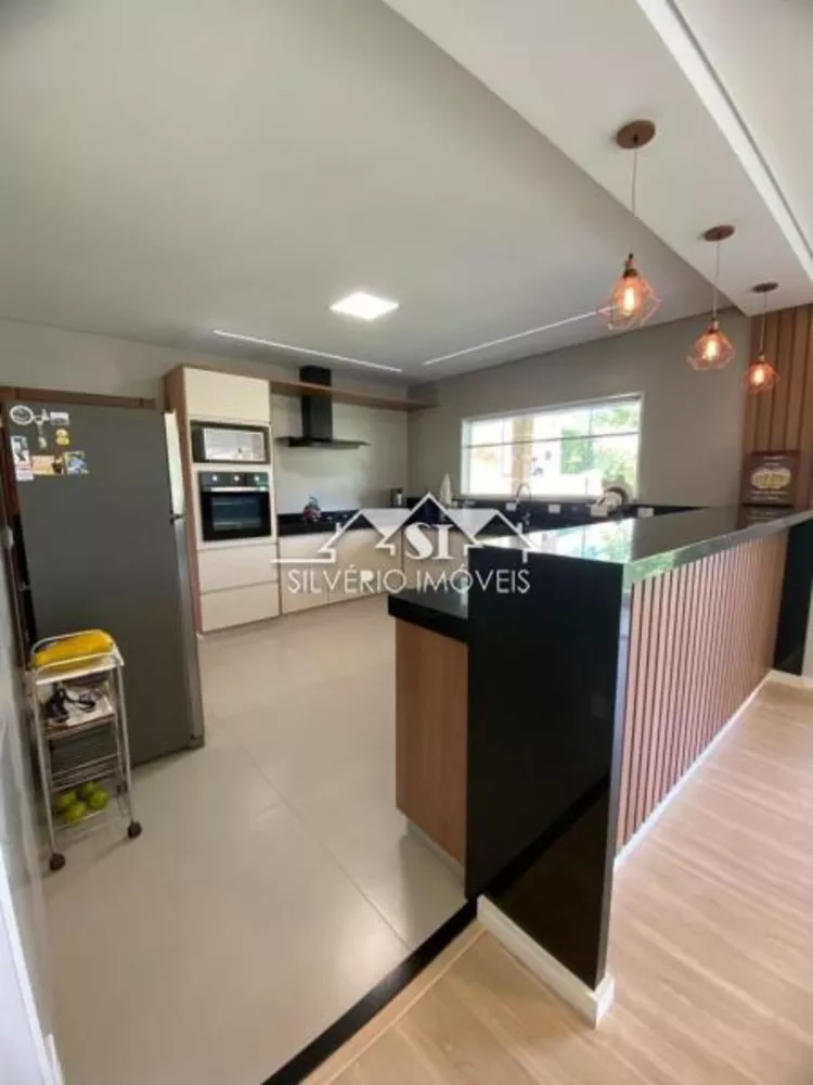 Casa, 4 quartos, 200 m² - Foto 13