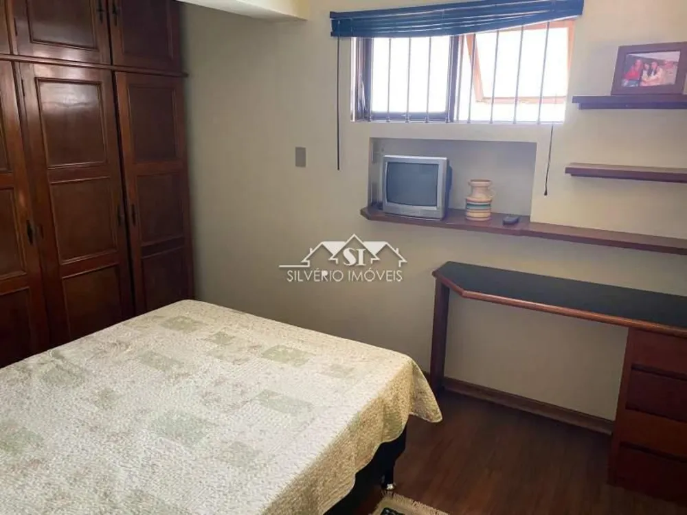 Casa, 4 quartos, 375 m² - Foto 23