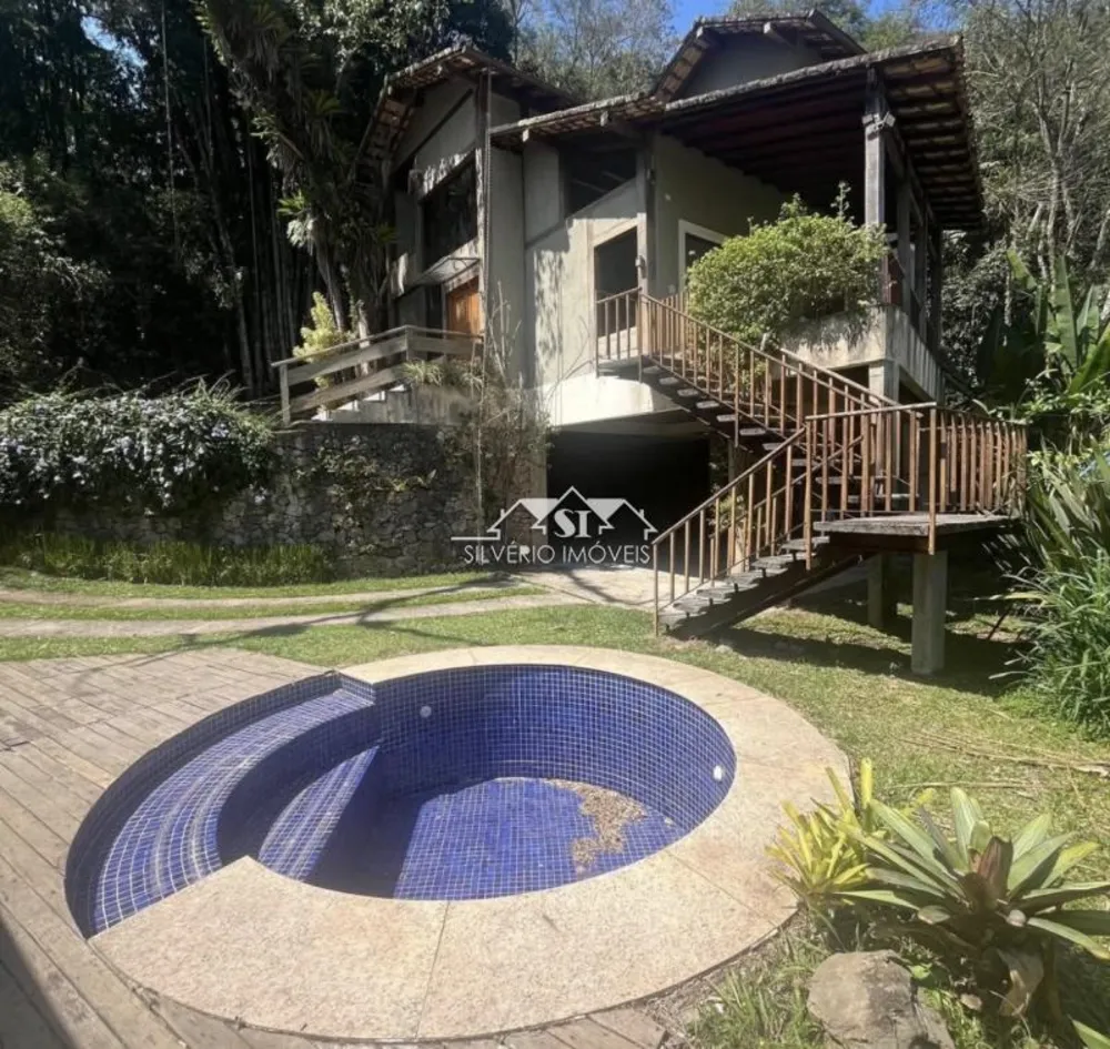 Casa, 4 quartos, 250 m² - Foto 1
