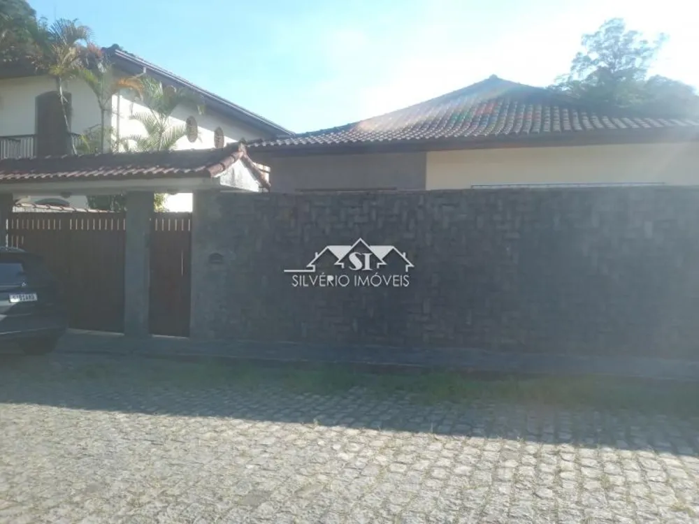 Casa, 4 quartos, 240 m² - Foto 2
