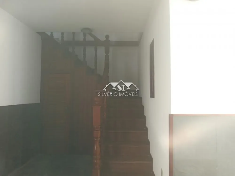 Casa, 4 quartos, 240 m² - Foto 20