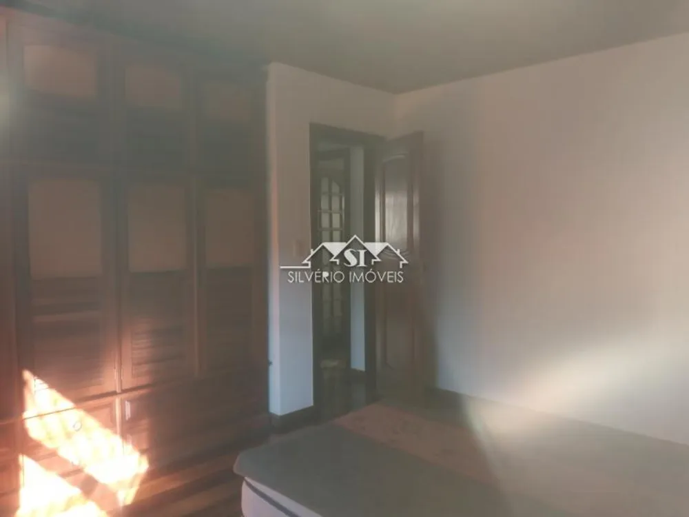 Casa, 4 quartos, 240 m² - Foto 26