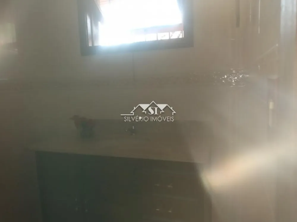 Casa, 4 quartos, 240 m² - Foto 17