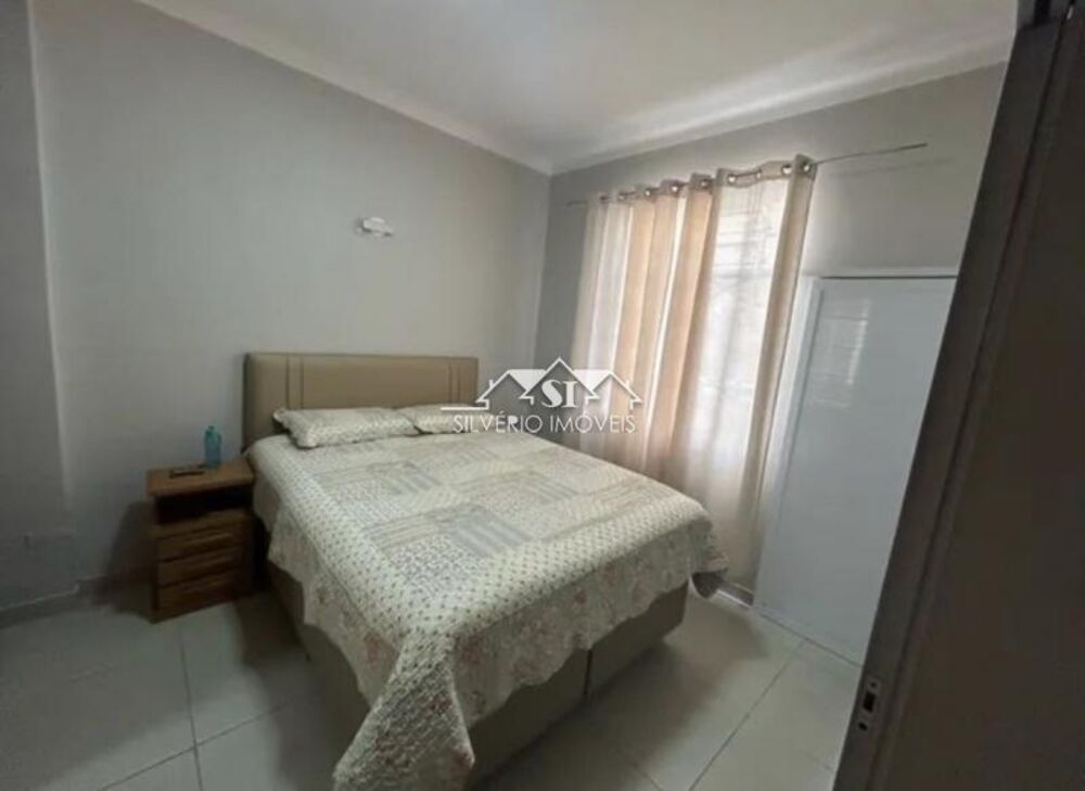 Apartamento à venda com 3 quartos, 91m² - Foto 2