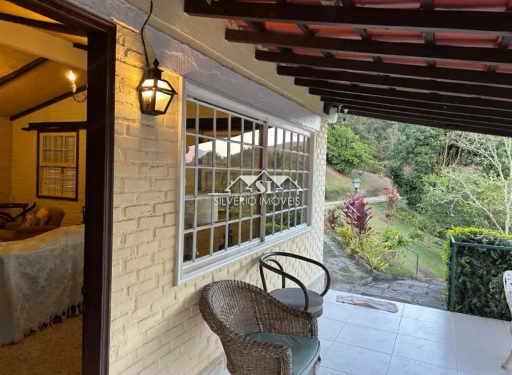 Casa, 3 quartos, 245 m² - Foto 16