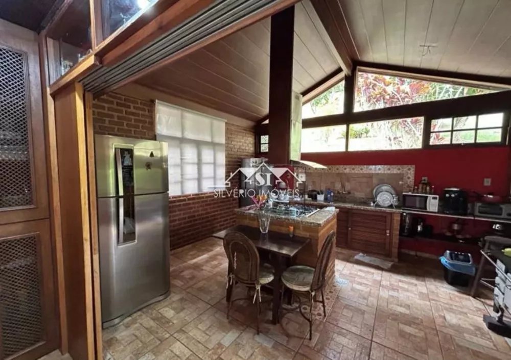 Casa, 3 quartos, 245 m² - Foto 15