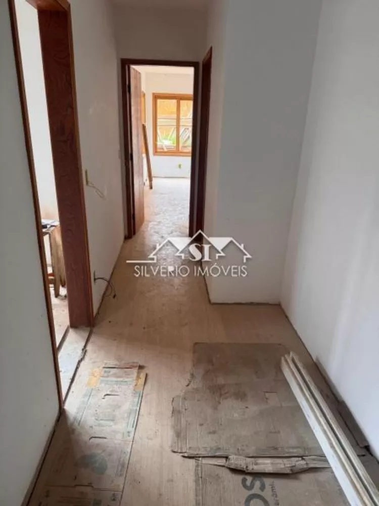 Casa, 3 quartos, 225 m² - Foto 1