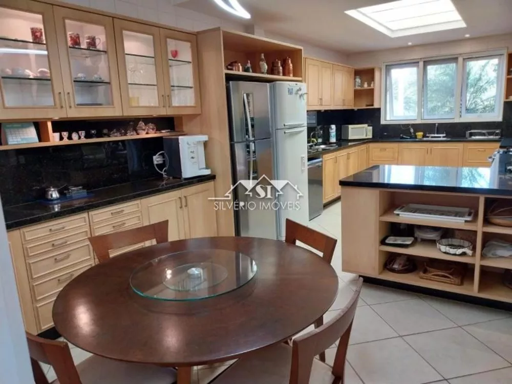 Casa, 5 quartos, 300 m² - Foto 16