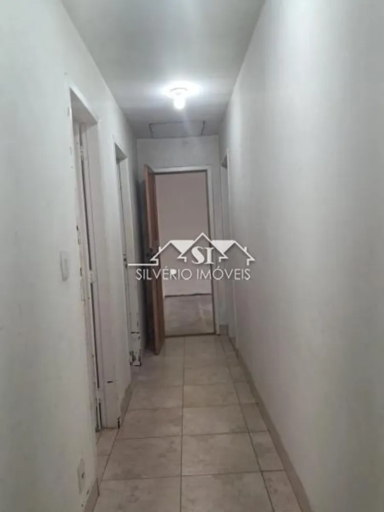 Casa, 4 quartos, 240 m² - Foto 30