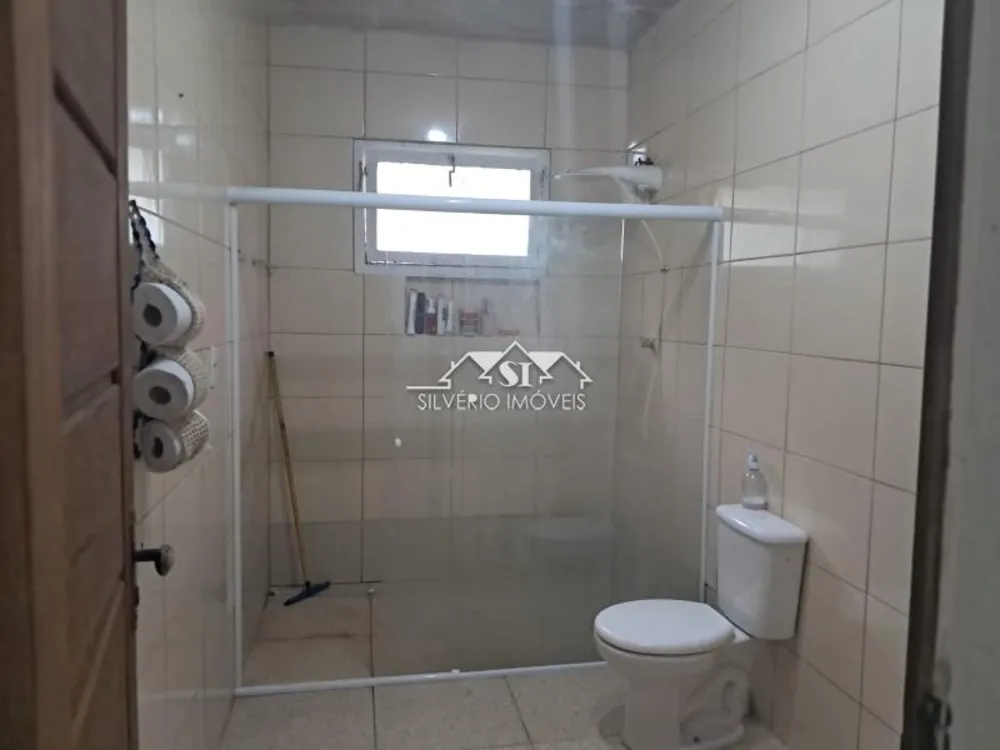 Casa, 4 quartos, 240 m² - Foto 26