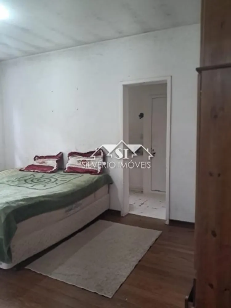 Casa, 4 quartos, 240 m² - Foto 19