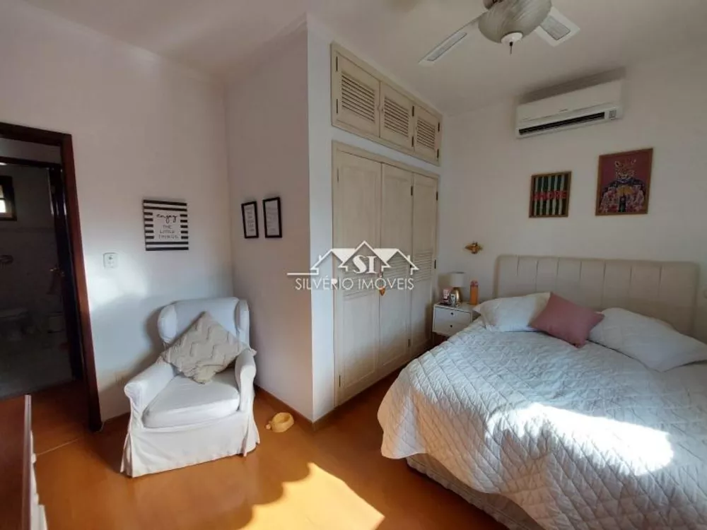 Casa, 4 quartos, 240 m² - Foto 39