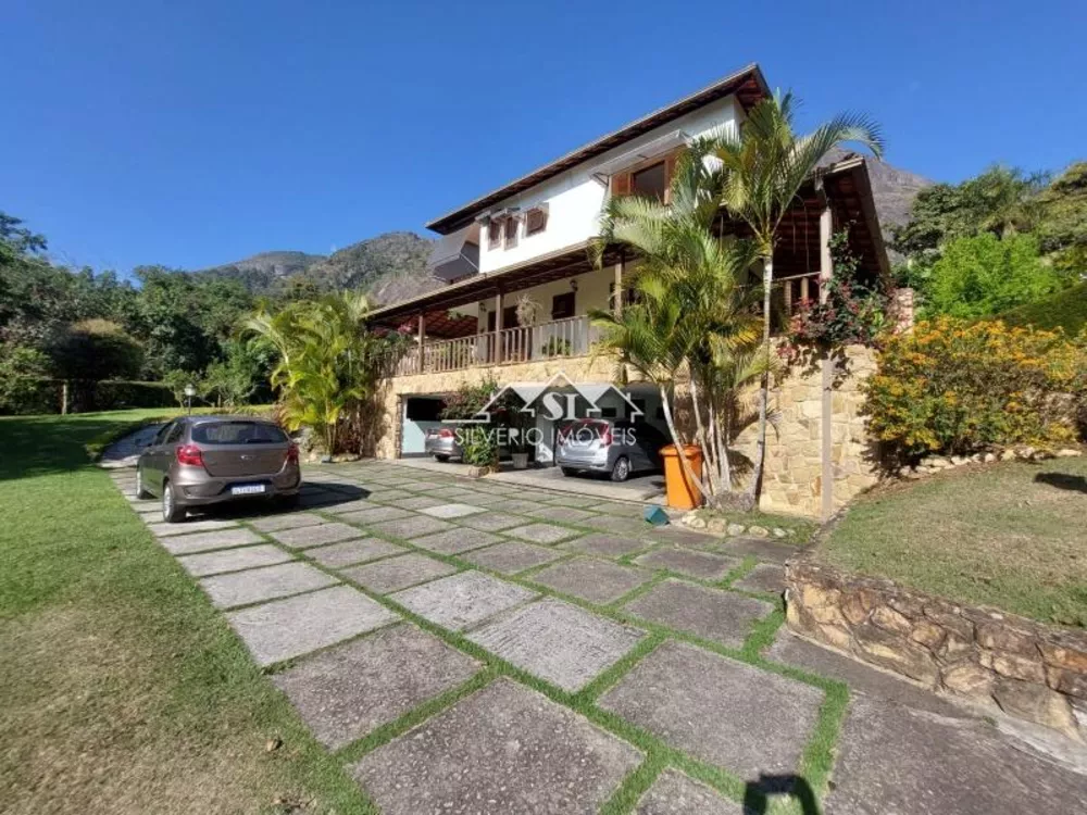 Casa, 4 quartos, 240 m² - Foto 13