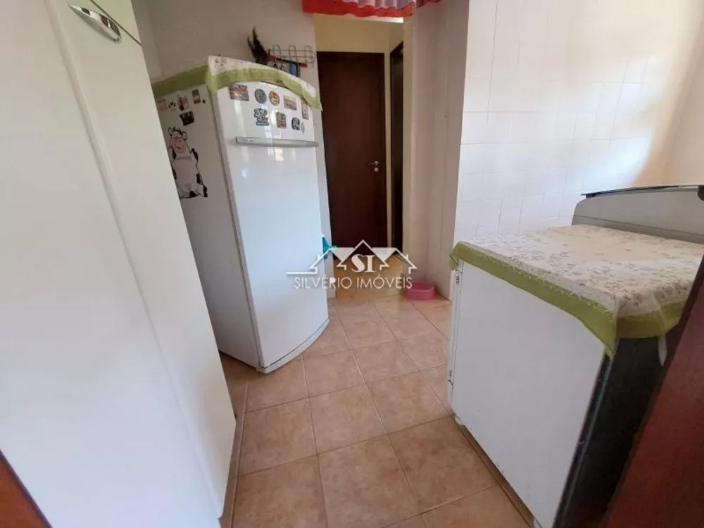 Casa, 4 quartos, 240 m² - Foto 35