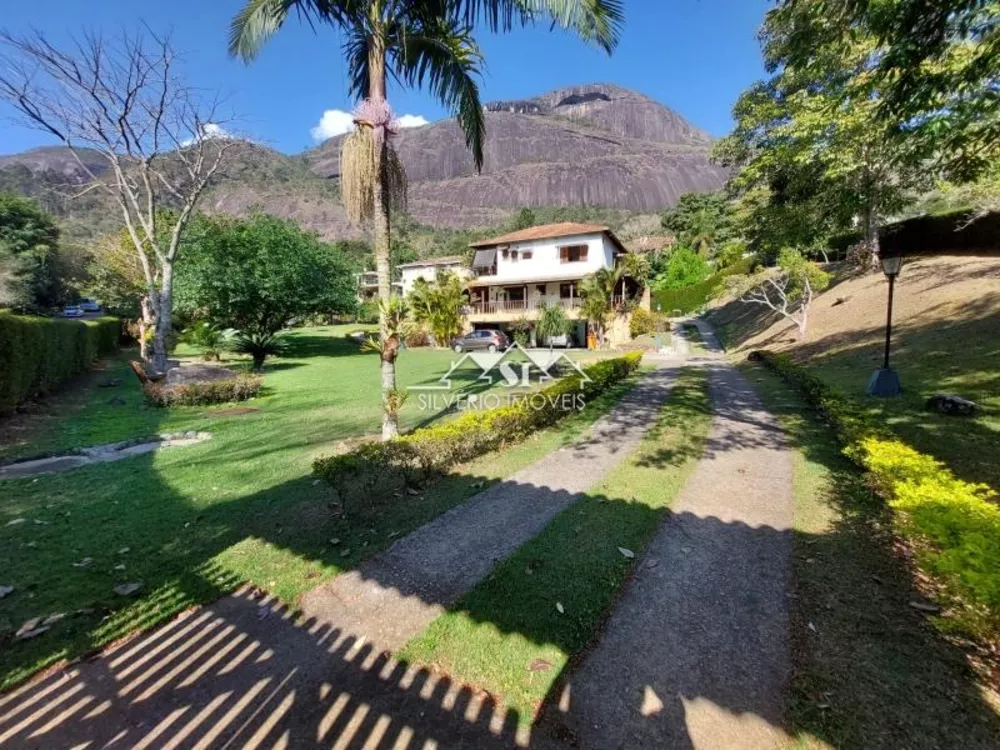 Casa, 4 quartos, 240 m² - Foto 9
