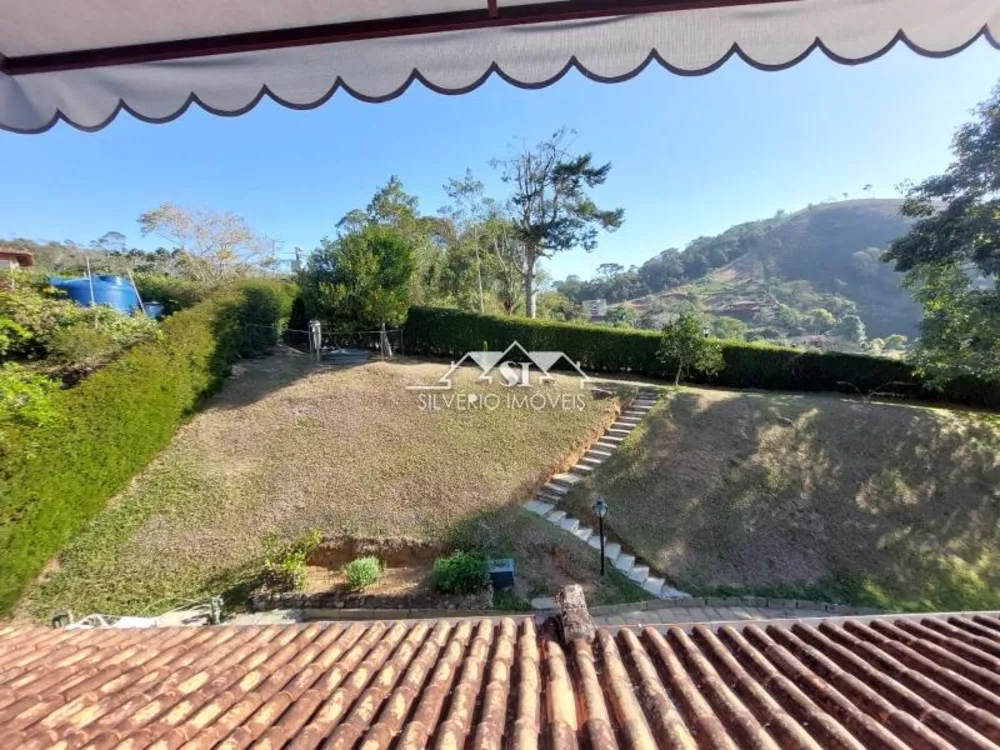 Casa, 4 quartos, 240 m² - Foto 1