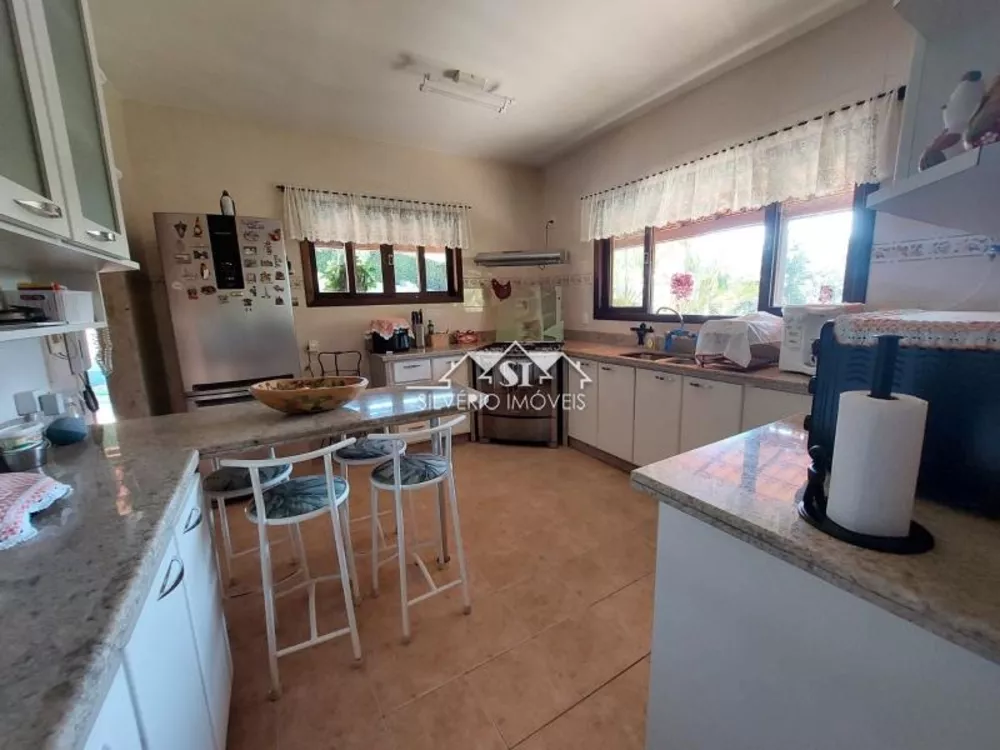 Casa, 4 quartos, 240 m² - Foto 28