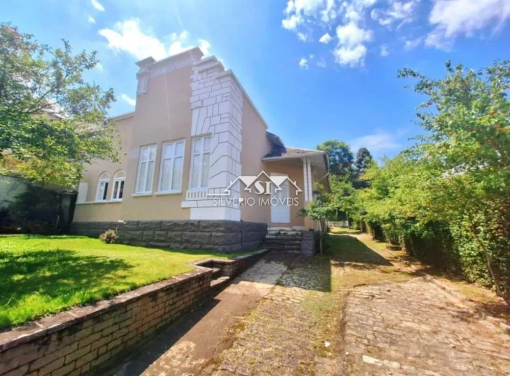 Casa, 6 quartos, 420 m² - Foto 1