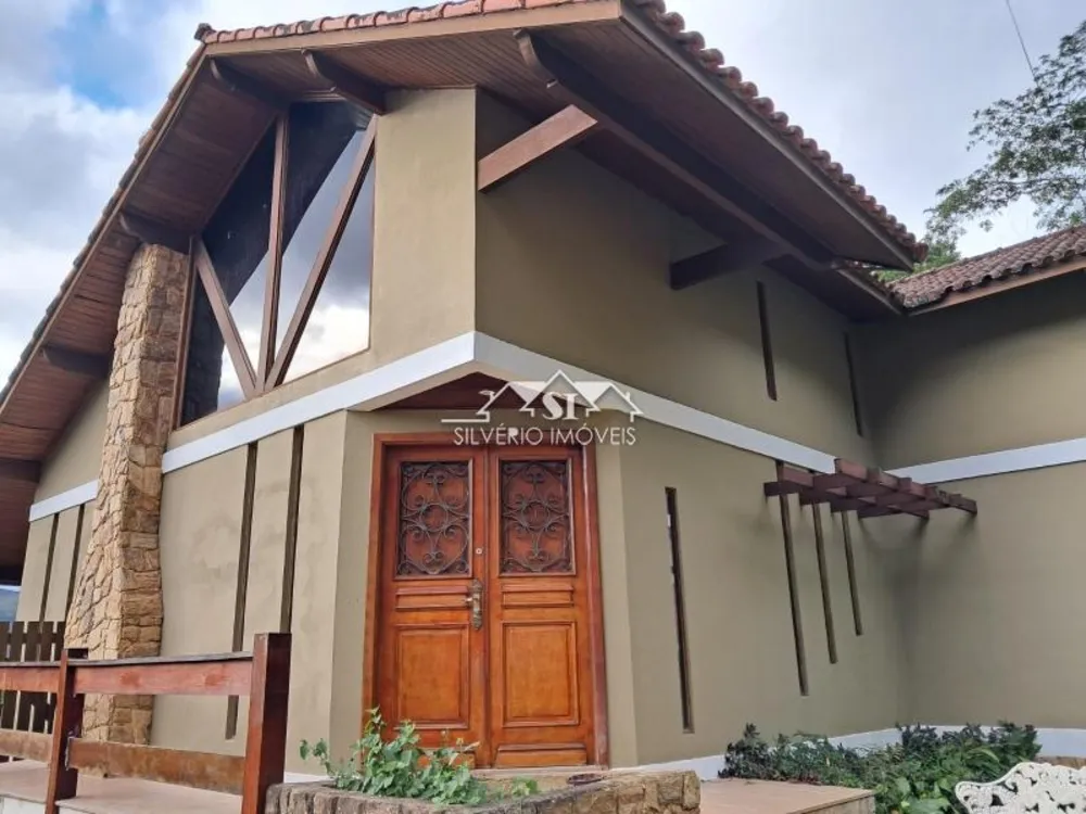 Casa, 3 quartos, 227 m² - Foto 2