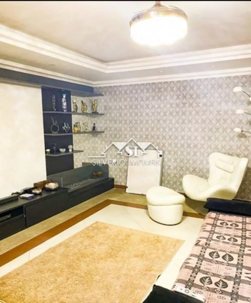 Casa, 3 quartos, 250 m² - Foto 1