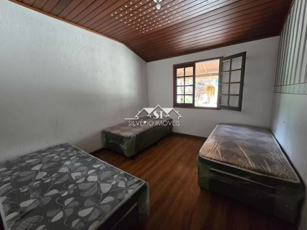 Casa, 3 quartos, 250 m² - Foto 29