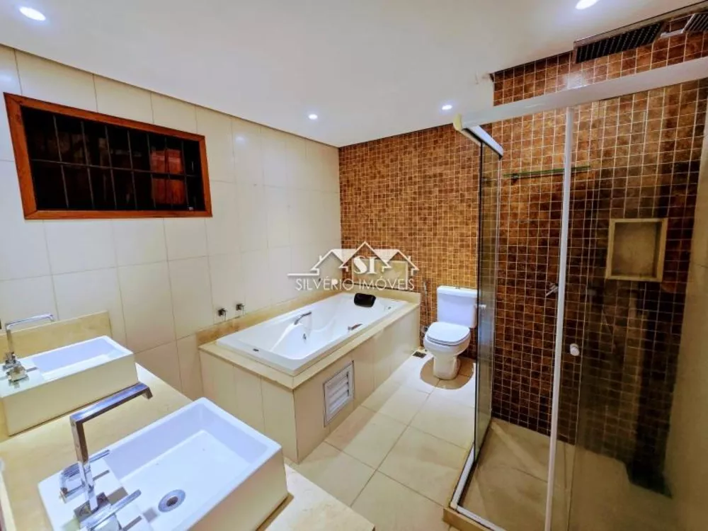 Casa, 3 quartos, 250 m² - Foto 2