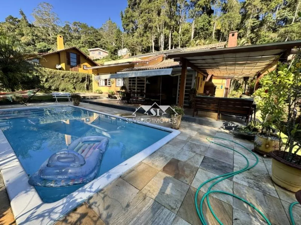 Casa, 5 quartos, 293 m² - Foto 1